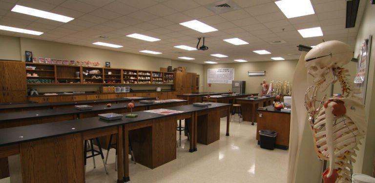 空的科学教育教室和实验室